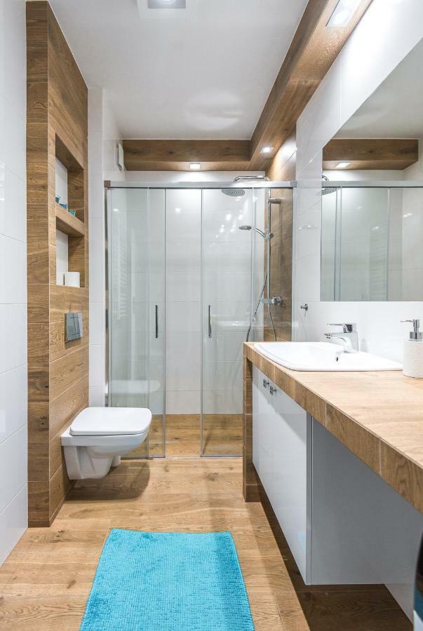 Apartament 48M W Centrum Grojca Grojec  Eksteriør billede