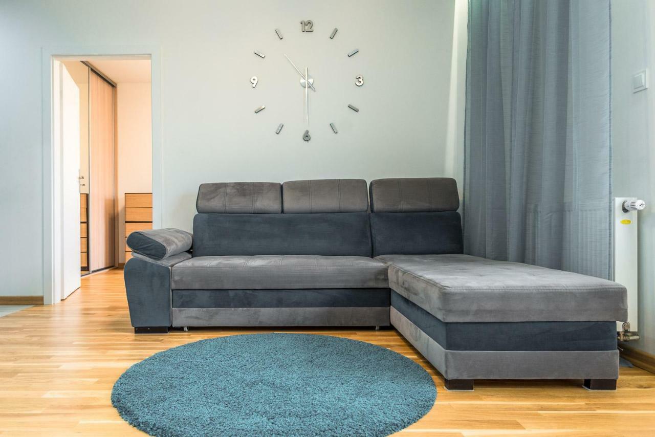 Apartament 48M W Centrum Grojca Grojec  Eksteriør billede